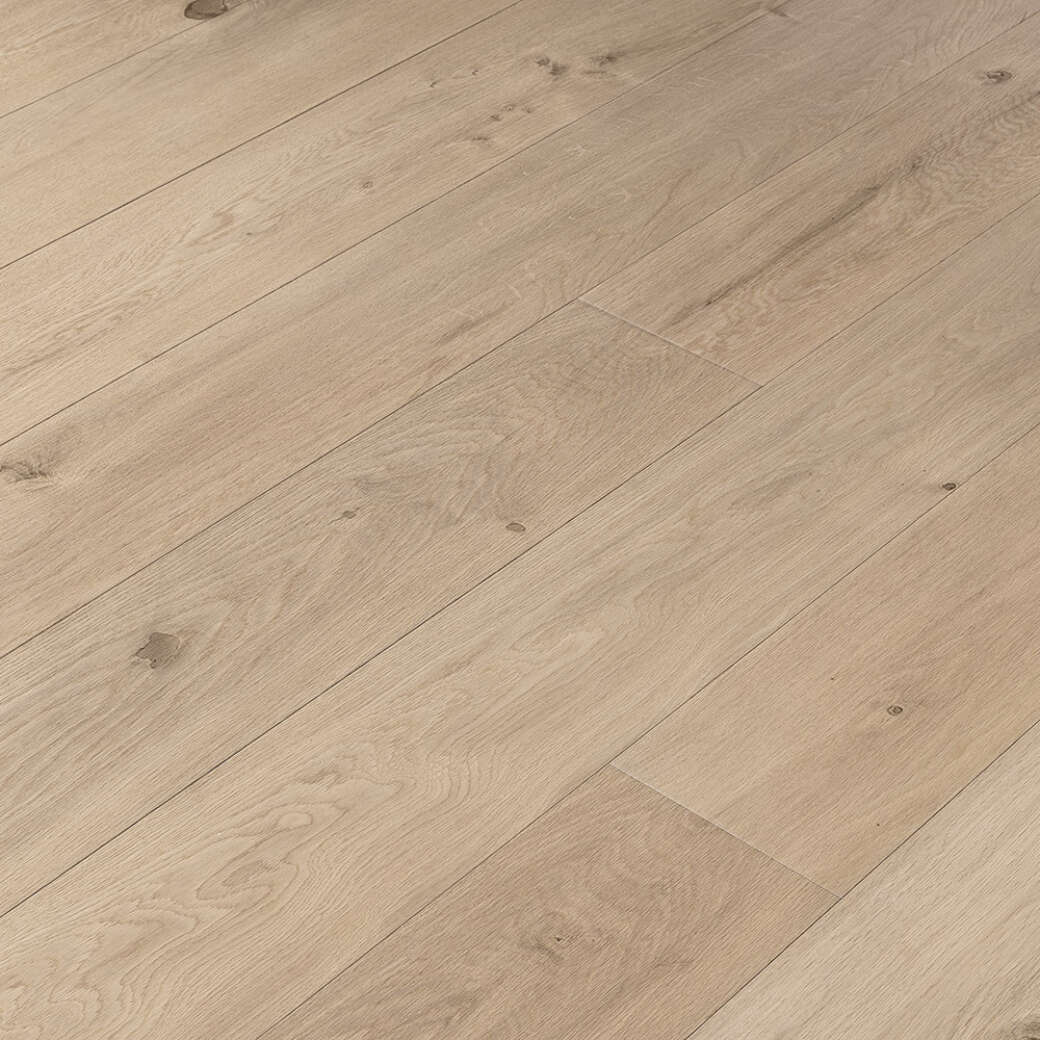 BLQ-DNL Danielle: Handcrafted Oak Charm. Engineered for life, 5/8" thick. Sustainable luxury meets modern living. Discover today!