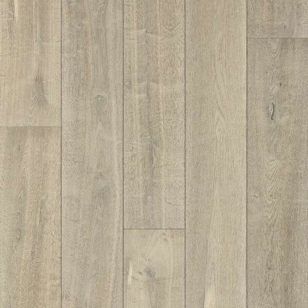 BLQ-Mandrin European Oak Flooring. Sustainable luxury, warm amber tones, intricate grains